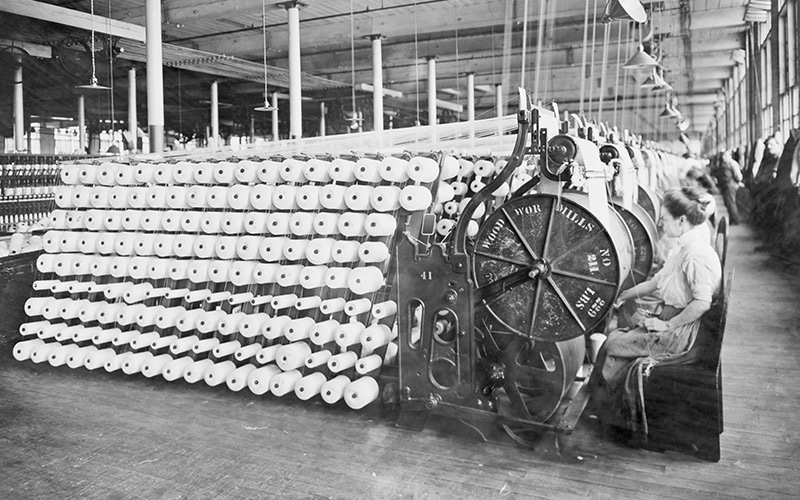 women-working-textile-machines