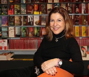 ANA_ROMERO_CV.jpg